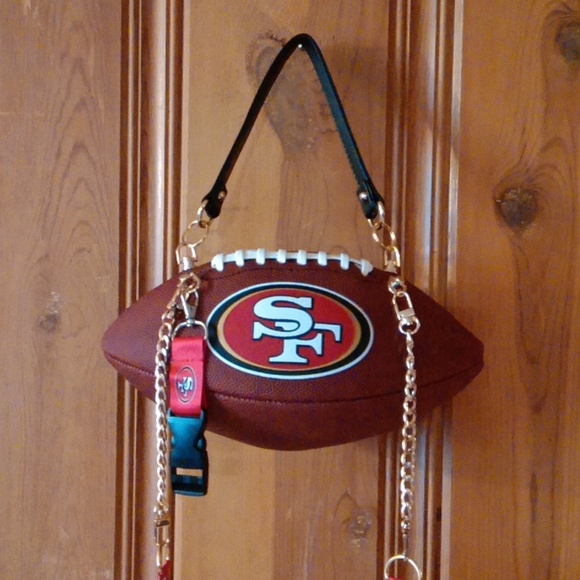 LIMITED EDITION HANDMADE SAN FRANCISCO 49ERS Football Purse 🏈 - Picture 13 of 16